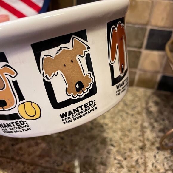 Mug Shots Signature Stoneware Dog Bowl 6 inch - Picture 8 of 12